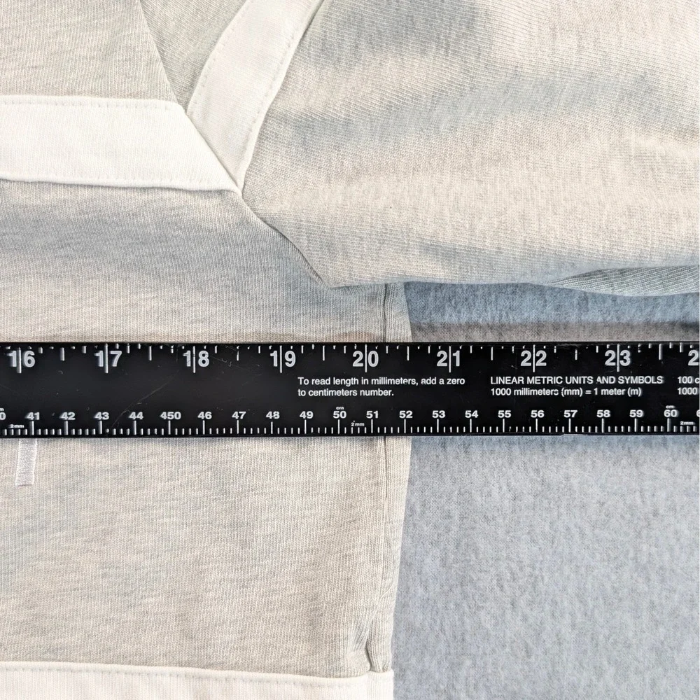 Nike Swoosh Mens Grey White Long Sleeve Rugby Polo Shirt Medium‎ 20.5x27
